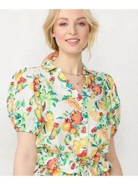 Lauren Conrad Fruit and Floral Crop Collared Tee Xs